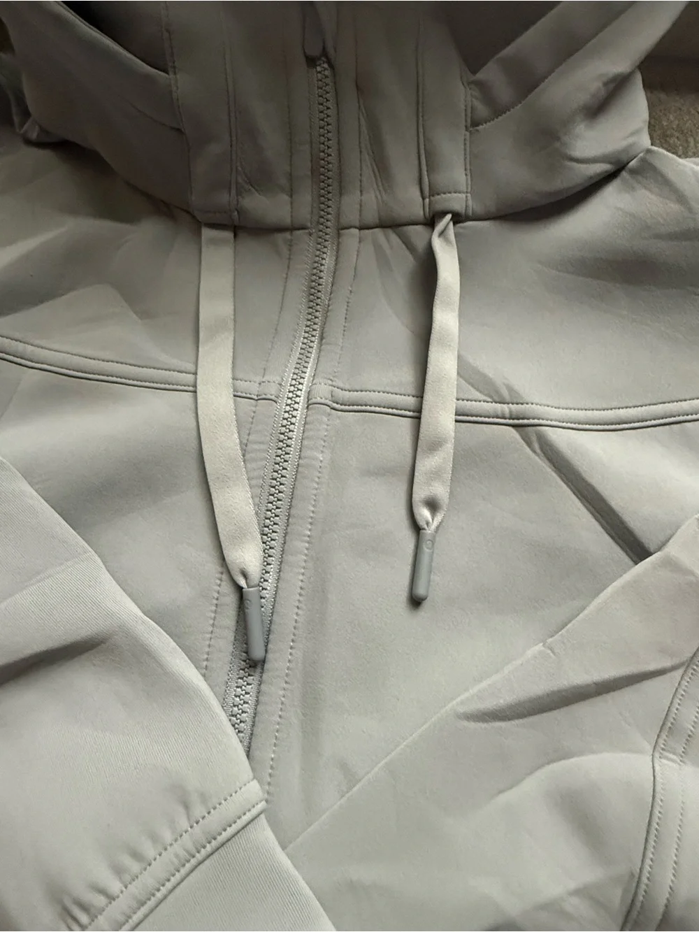 Lululemon Cropped Zip Up - Picture 3 of 10
